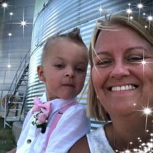 Meet your Posher, Tracy